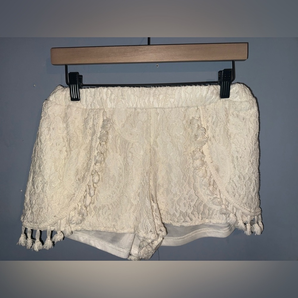 Blu Pepper Ivory Lace Shorts, medium